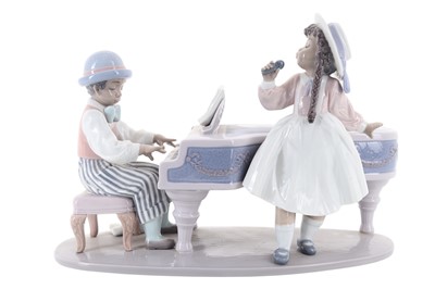 Lot 1654 - LLADRO FIGURAL GROUP OF 'JAZZ DUO'