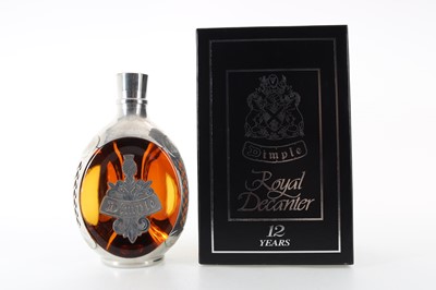 Lot 384 - DIMPLE 12 YEAR OLD ROYAL DECANTER