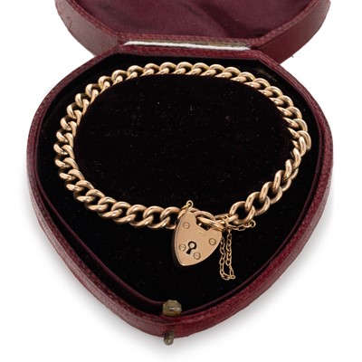 Lot 674 - GOLD CURB LINK BRACELET