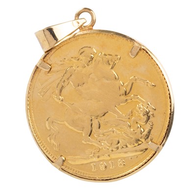 Lot 69 - GEORGE V GOLD SOVEREIGN PENDANT