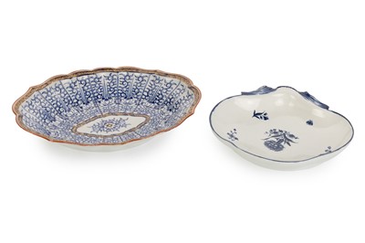 Lot 1813 - WORCESTER FLIGHT AND BARR PORCELAIN DISH