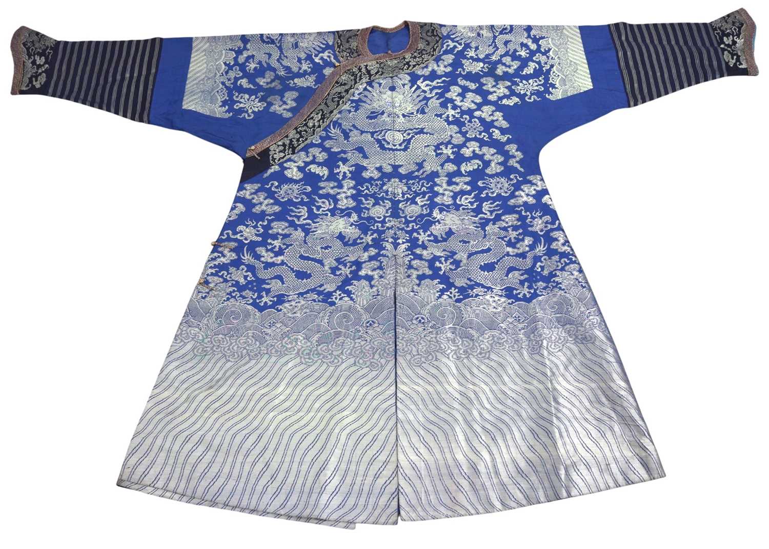 Lot 924 - CHINESE BROCADE-WEAVE DRAGON ROBE