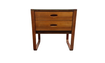 Lot 1666 - UNIFLEX TEAK BEDROOM SUITE