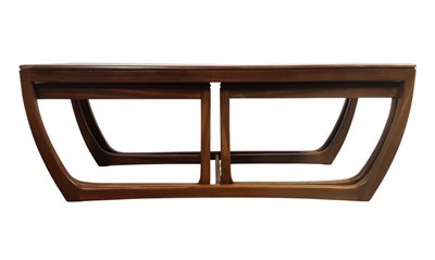 Lot 1667 - COFFEE TABLE