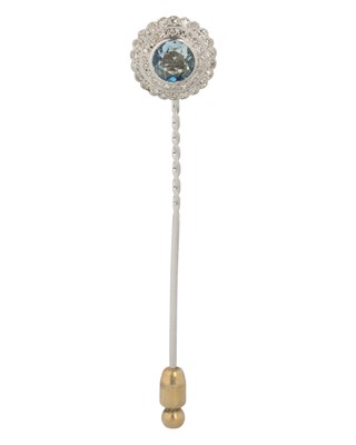 Lot 760 - GEMSTONE AND DIAMOND STICK PIN