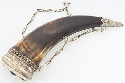 Lot 1249 - VICTORIAN POWDER HORN