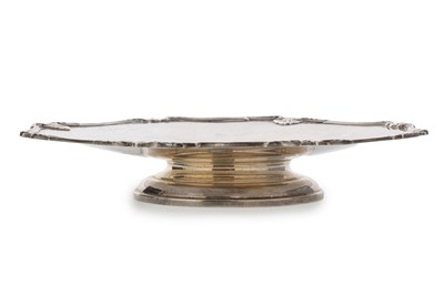 Lot 125 - GEORGE V SILVER COMPORT