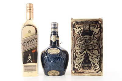 Lot 432 - CHIVAS ROYAL SALUTE 21 YEAR OLD SAPPHIRE DECANTER AND JOHNNIE WALKER GOLD LABEL RESERVE