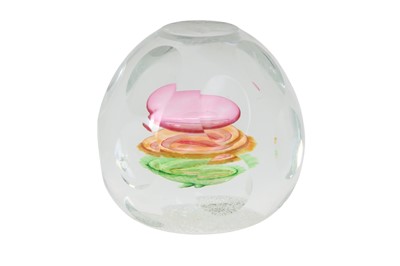 Lot 1682 - CAITHNESS READY STEADY GO GLASS PAPER WEIGHT