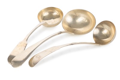 Lot 133 - SCOTTISH PROVINCIAL SILVER SAUCE LADLE