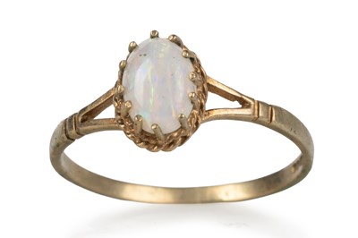 Lot 784 - OPAL DRESS RING