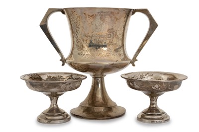 Lot 146 - GEORGE V SILVER TWIN HANDLED TROPHY