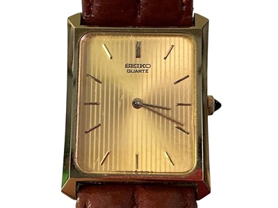 Lot 5 - COLLECTION OF FASHION WATCHES