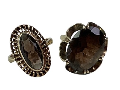 Lot 18 - TWO SMOKY QUARTZ RINGS
