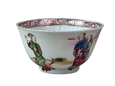 Lot 41 - CHINESE PORCELAIN TEA BOWL