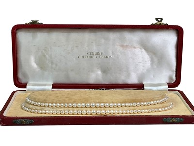 Lot 28 - COLLECTION OF COSTUME JEWELLERY