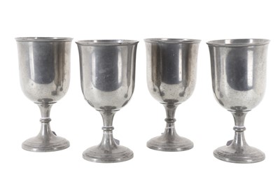 Lot 1750 - SET OF FOUR WINE GOLBLETS