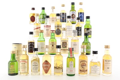 Lot 46 - TWENTY SEVEN ASSORTED WHISKY MINIATURES