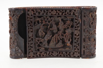 Lot 952 - CHINESE TORTOISESHELL SNUFF BOX