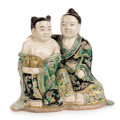 Lot 954 - CHINESE 'BISCUIT' PORCELAIN FAMILLE VERTE HEHE ERXIAN FIGURAL GROUP