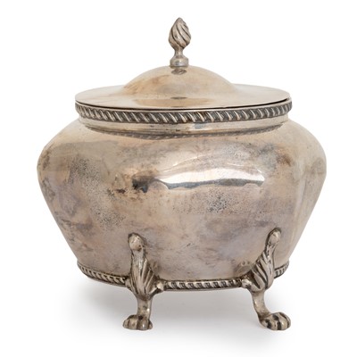 Lot 159 - EDWARDIAN SILVER TEA CADDY