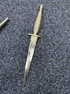 Lot 1294 - 1ST PATTERN FAIRBAIRN-SYKES (F-S) FIGHTING KNIFE