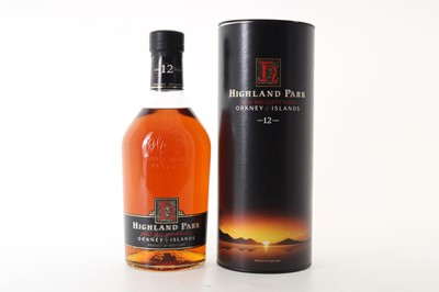 Lot 105 - HIGHLAND PARK 12 YEAR OLD 1990S 1L