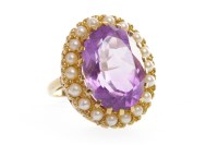 Lot 181 - IMPRESSIVE AMETHYST AND PEARL RING set with a...