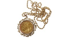 Lot 579 - GOLD SOVEREIGN DATED 1913 in a pendant mount,...