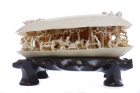 Lot 537 - EARLY 20TH CENTURY CHINESE IVORY CARVING...
