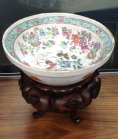 Lot 550A - LATE 19TH CENTURY CHINESE FAMILLE ROSE BOWL...