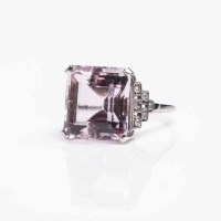 Lot 1823 - IMPRESSIVE ART DECO STYLE DIAMOND AND PINK...