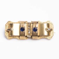 Lot 1907 - VICTORIAN DIAMOND AND SAPPHIRE BROOCH formed...