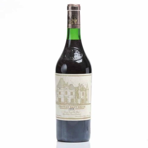 Lot 1377 - CHATEAU HAUT BRION 1982 1er Grand Cru Classe A....