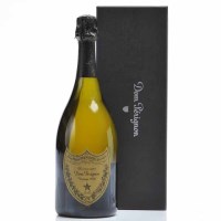 Lot 1425 - DOM PERIGNON 2000 VINTAGE Champagne by Moet &...