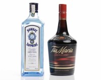 Lot 931 - BOMBAY SAPPHIRE London Dry Gin, Vapour Infused,...