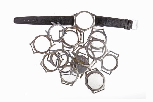 Lot 802 - COLLECTION OF VARIOUS MILITARY ISSUE WRIST...