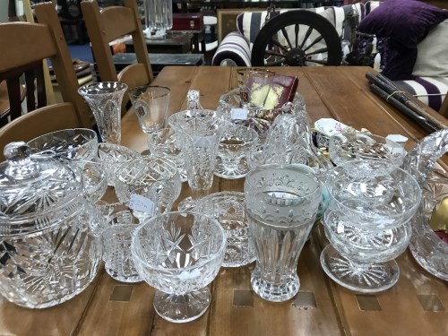 Lot 21 - LOT OF VARIOUS CRYSTAL WARE including a...