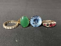 Lot 61 - GREEN STONE DRESS RING set in 18ct gold; along...