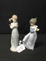 Lot 63 - LOT OF NAO AND LLADRO FIGURES