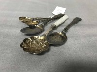 Lot 193 - LOT OF SILVER PLATED SPOONS AND KNIVES