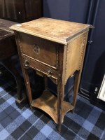 Lot 314 - EARLY 20TH CENTURY OAK SIDE TABLE with drawer...