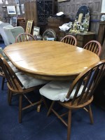 Lot 454 - DINING TABLE AND SIX CHAIRS