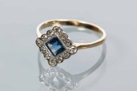 Lot 1761 - ART DECO STYLE SAPPHIRE AND DIAMOND CLUSTER...