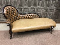 Lot 1318 - REPRODUCTION CHAISE LONGUE OF VICTORIAN DESIGN...