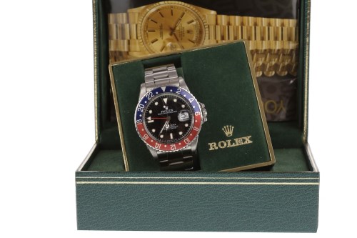 Lot 862 - ROLEX OYSTER PERPETUAL DATE GMT-MASTER...