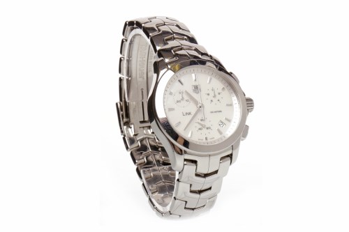 Lot 889 - LADY'S TAG HEUER LINK CHRONOGRAPH STAINLESS...