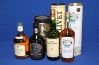 Lot 1074 - BOWMORE LEGEND N.A.S. Single Islay Malt Whisky....