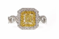 Lot 60 - CERTIFICATED EIGHTEEN CARAT GOLD YELLOW AND...