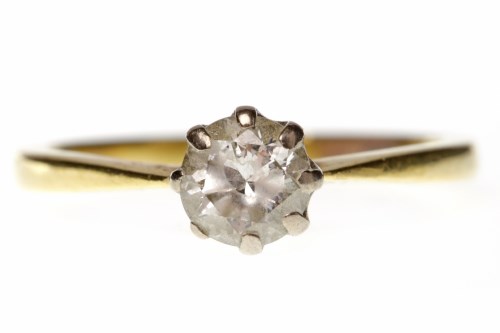 Lot 195 - DIAMOND SOLITAIRE RING set with a round...